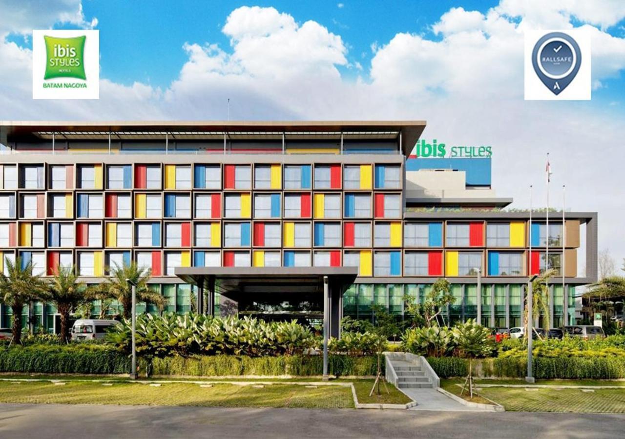 Ibis Styles Batam Nagoya Hotell Exteriör bild