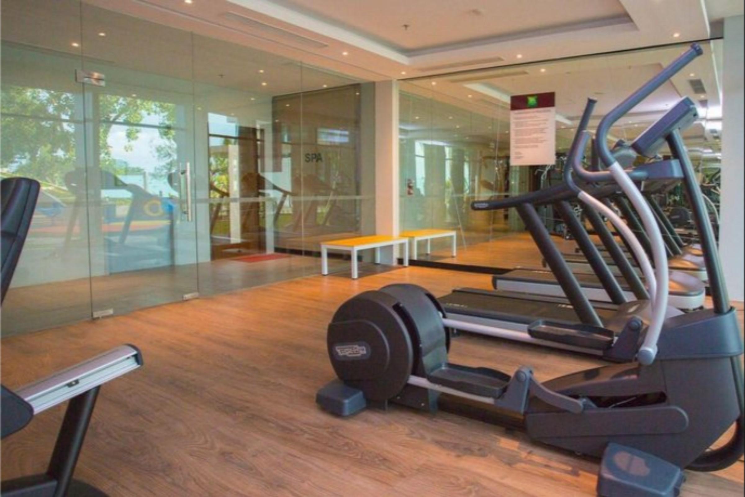 Ibis Styles Batam Nagoya Hotell Exteriör bild