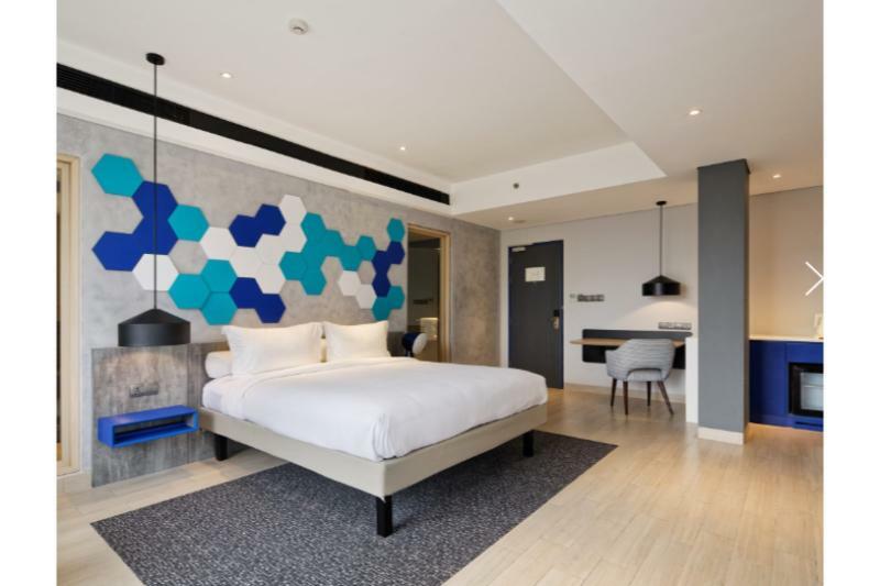 Ibis Styles Batam Nagoya Hotell Exteriör bild